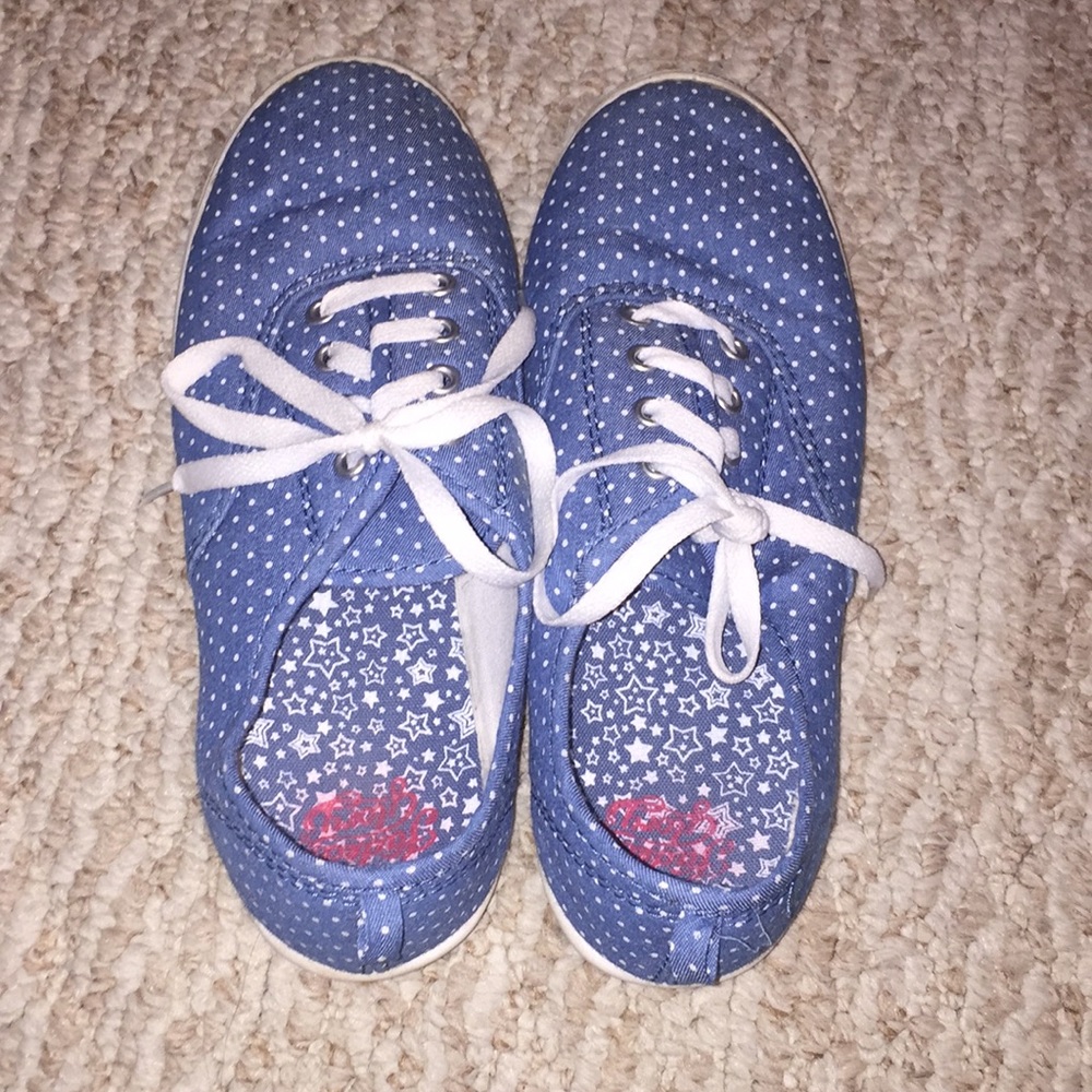 Adorable Faded Glory polka dot sneakers